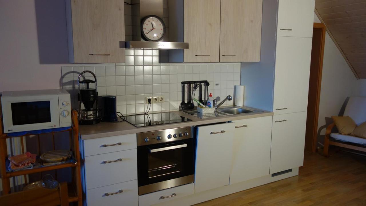 - Kern Apartment *