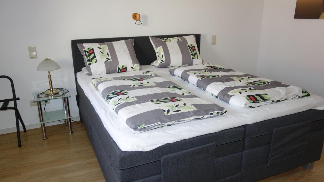 - Kern Apartment Bochingen